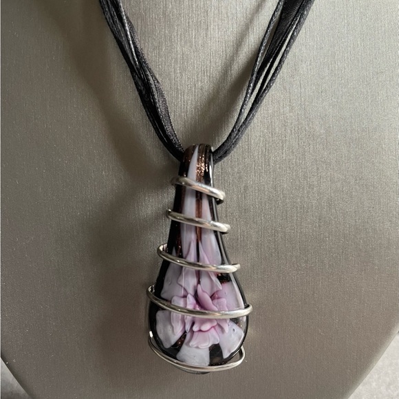 Gold Foil and Floral Blown Glass Pendant Necklace - Picture 2 of 9